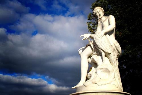 Statues III