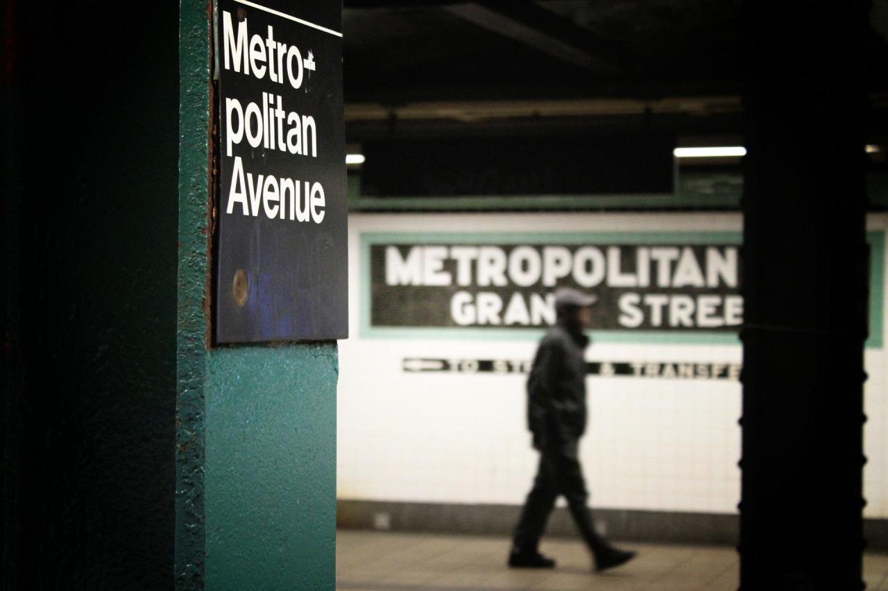 Metro–politan