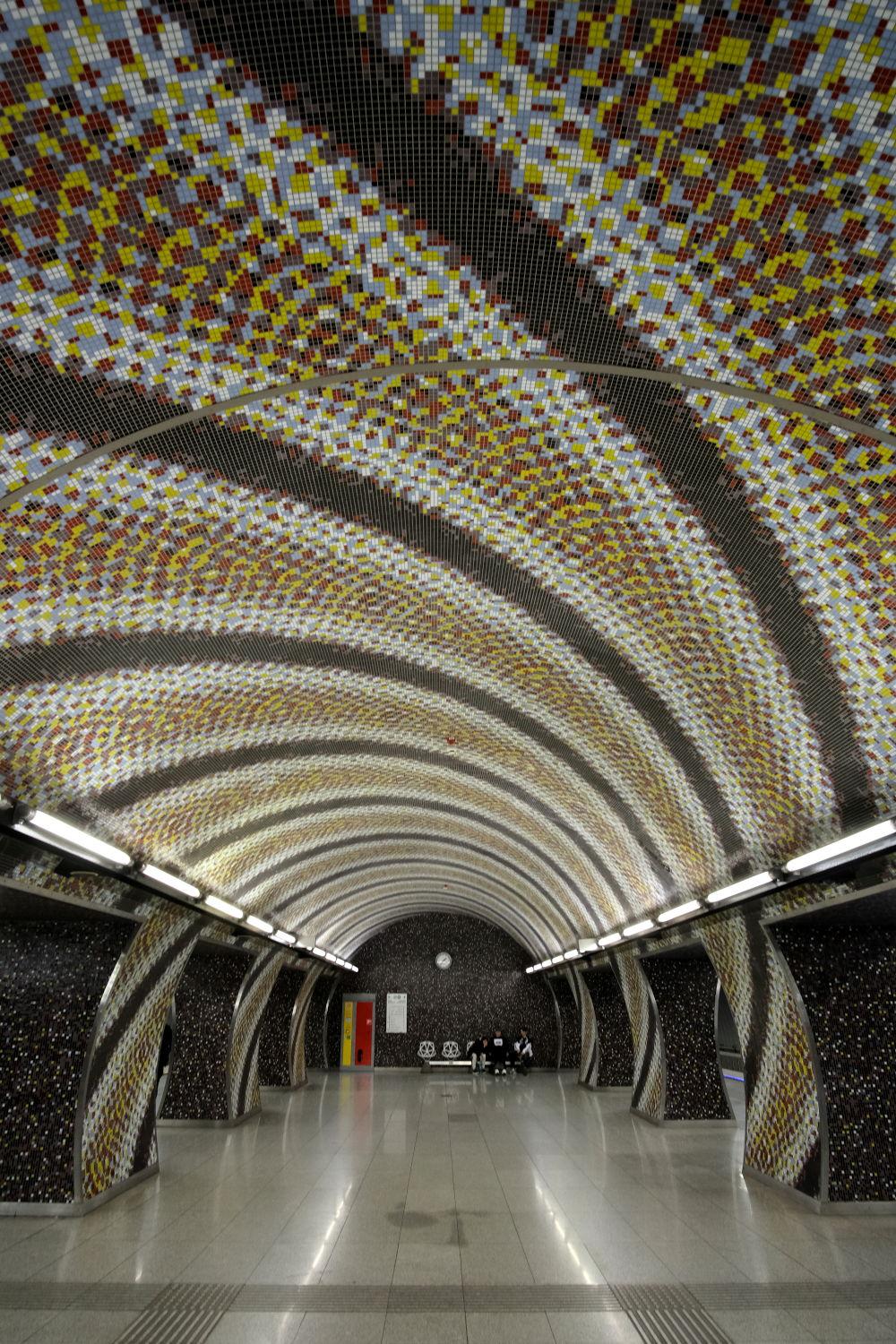 Szent Gellért Station